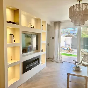 https://2023-luxe-benalmadena-beach-house.hotelsinnerja.org